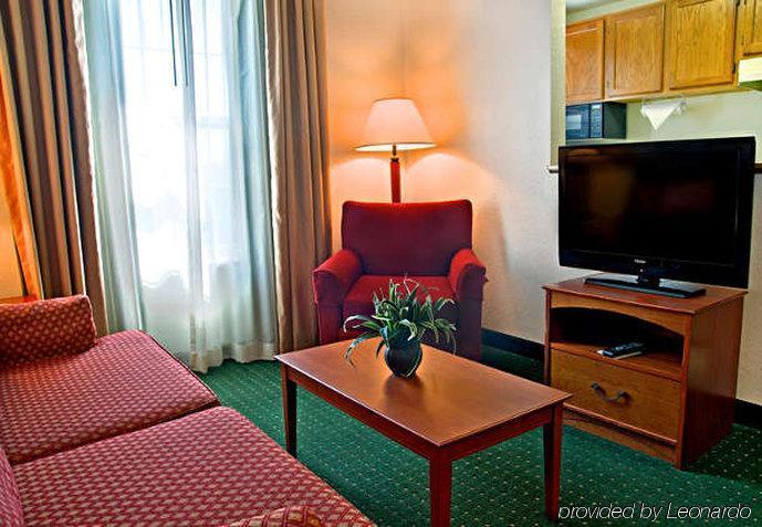 Towneplace Suites By Marriott St. Petersburg Clearwater Phòng bức ảnh