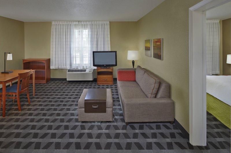 Towneplace Suites By Marriott St. Petersburg Clearwater Ngoại thất bức ảnh